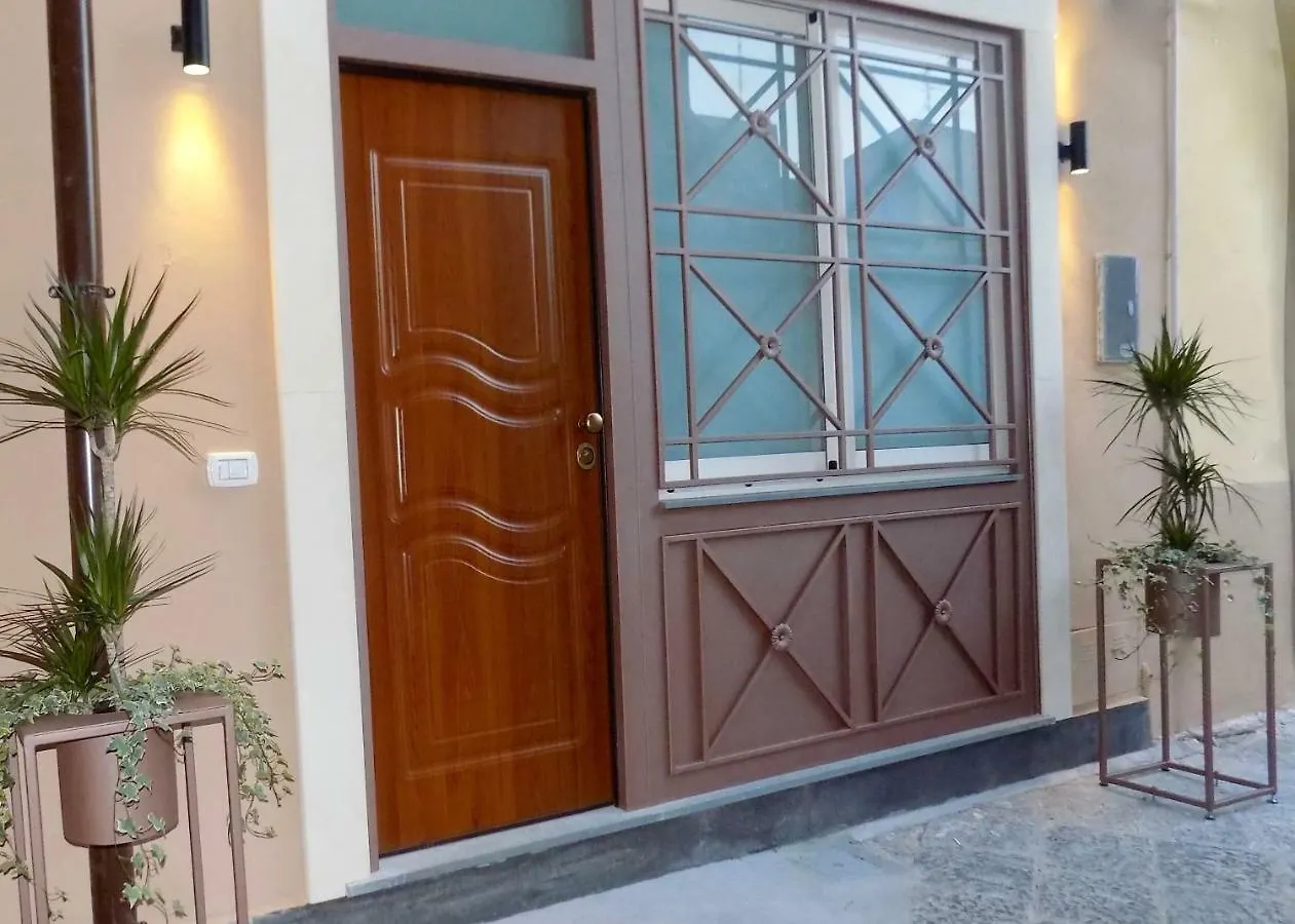Casa Dell'Edera Villa Catania Italy